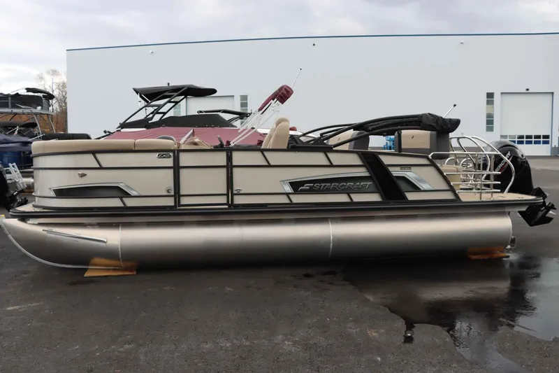 Slide: The Image of Starcraft EXS 3DL 2025 - 3