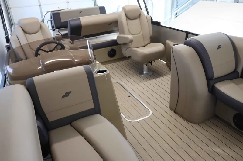 Slide: The Image of Starcraft EXS 3DL 2025 - 37