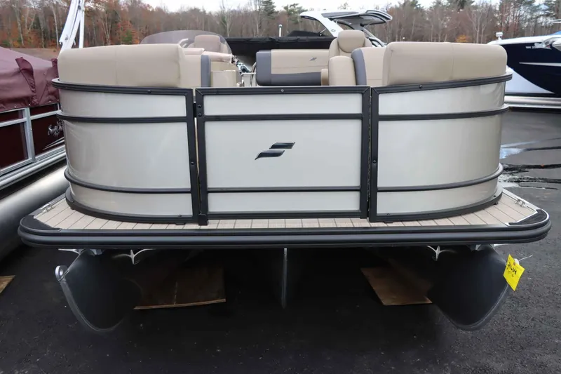 Slide: The Image of Starcraft EXS 3DL 2025 - 6