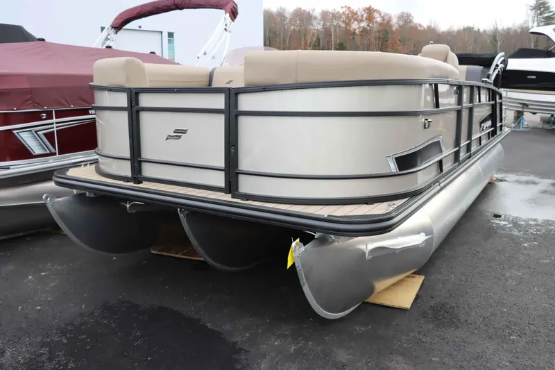 Slide: The Image of Starcraft EXS 3DL 2025 - 7