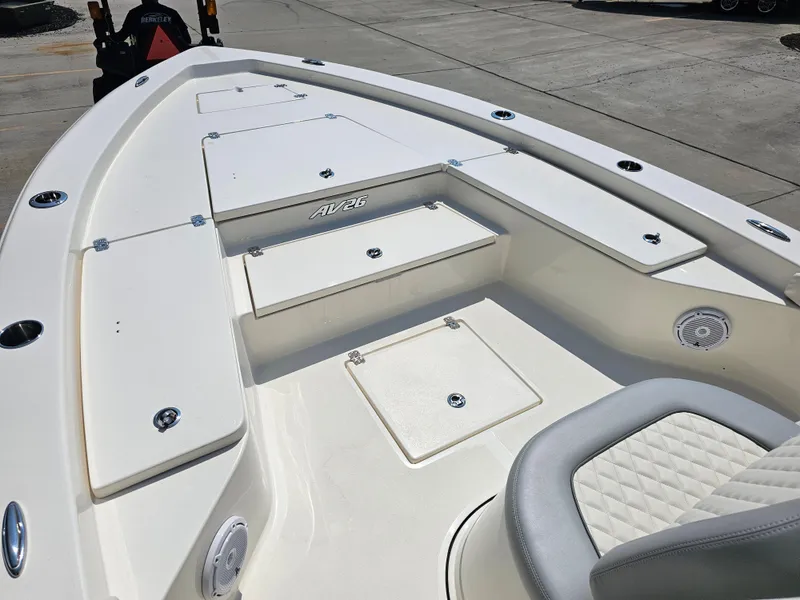 Slide: The Image of 2025 Avenger Boats AV26 - 22
