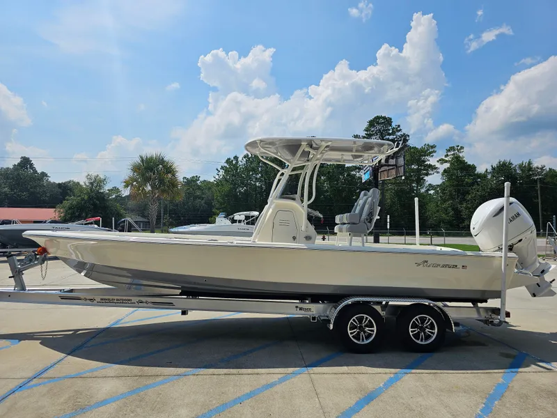 Slide: The Image of 2025 Avenger Boats AV26 - 6