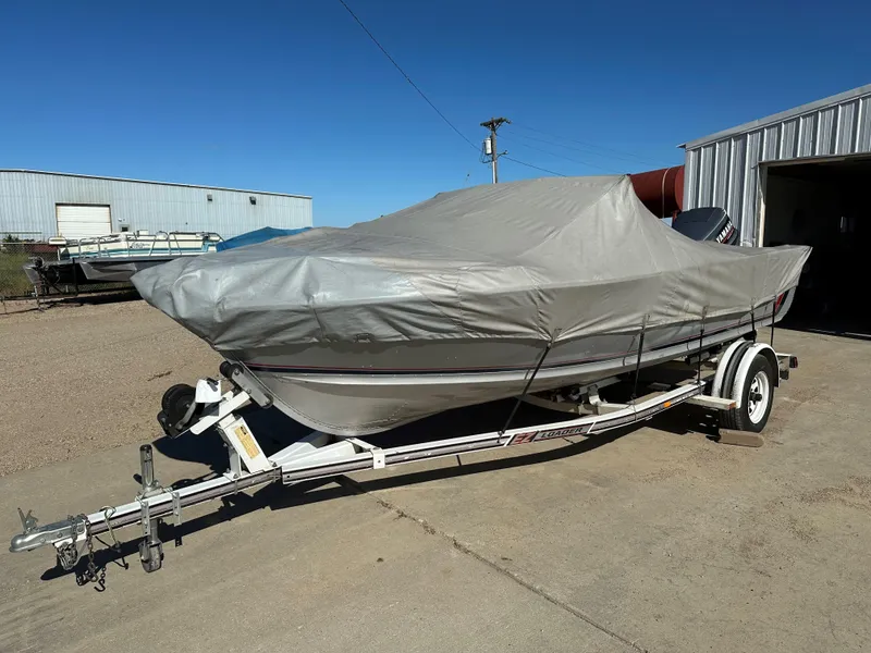 Slide: The Image of Alumacraft Trophy 180 1985 - 12