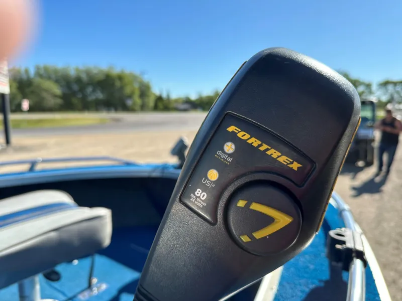 Slide: The Image of Alumacraft Trophy 180 1985 - 6