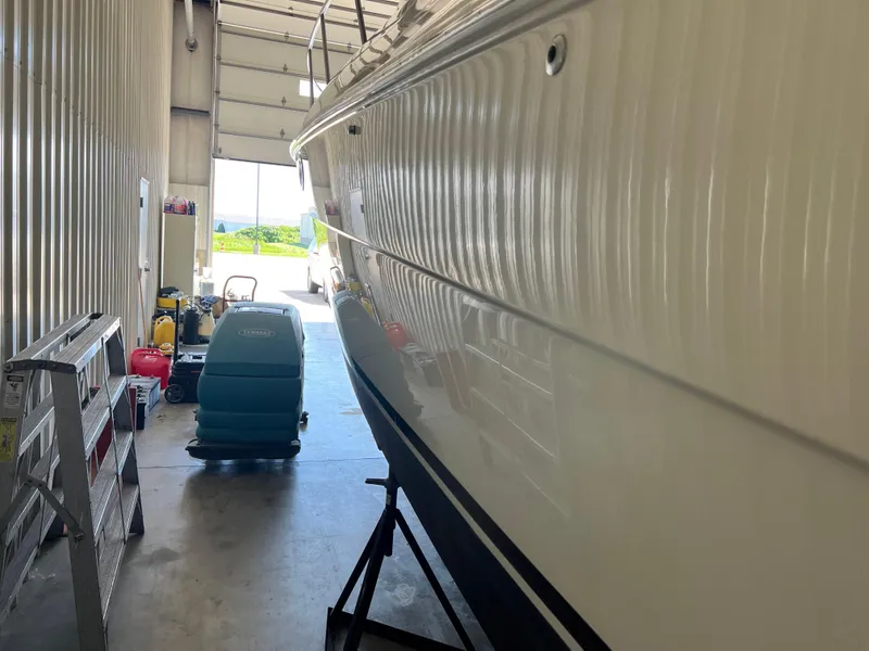 Slide: The Image of Monterey 322 Monterey 2000 - 12