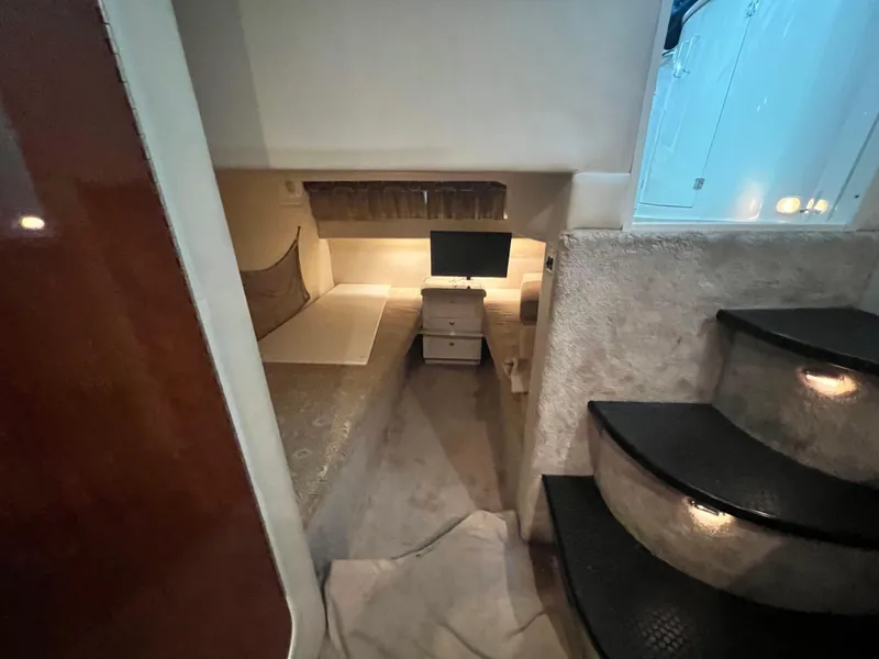 Slide: The Image of Monterey 322 Monterey 2000 - 36