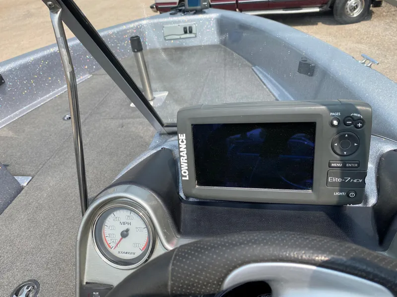 Slide: The Image of 2013 Stratos 385 XF boat dashboard with Lowrance Elite-7 HDI fishfinder. - 9