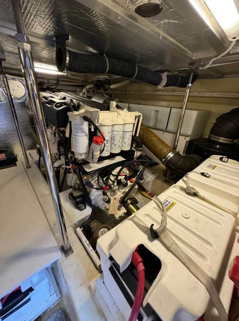 Slide: The Image of Carver 54 Voyager 2013 - 54