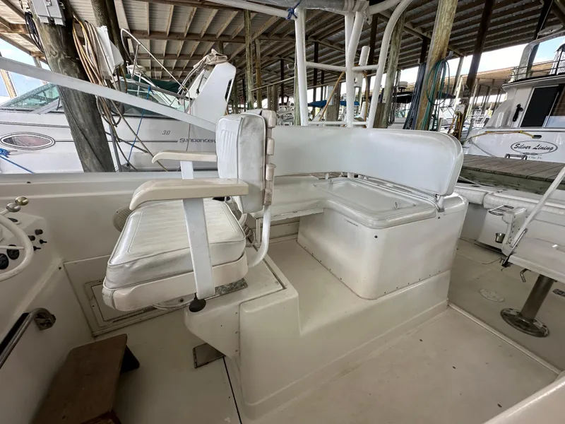 Salt Shaker 301 Custom Express Edition 2003 for Sale | MarineSource