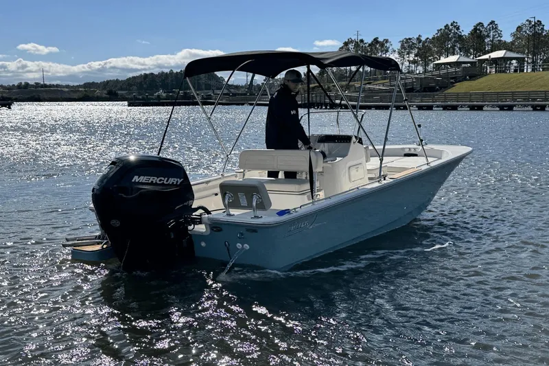 Slide: The Image of Boston Whaler 170 Montauk 2025 - 12