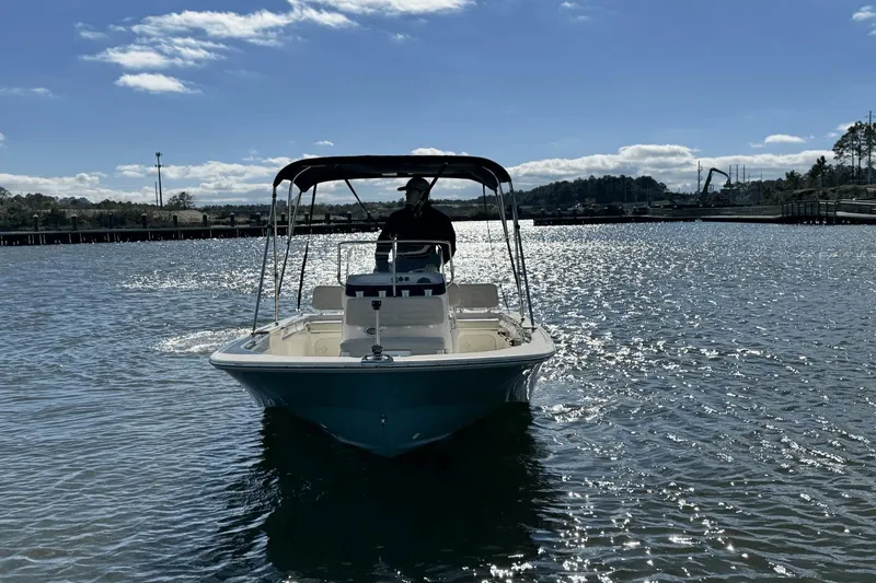 Slide: The Image of Boston Whaler 170 Montauk 2025 - 4