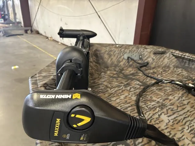 Slide: The Image of Xpress XP185 Catfish W/Yamaha 115 "SHO" 2025 - 8