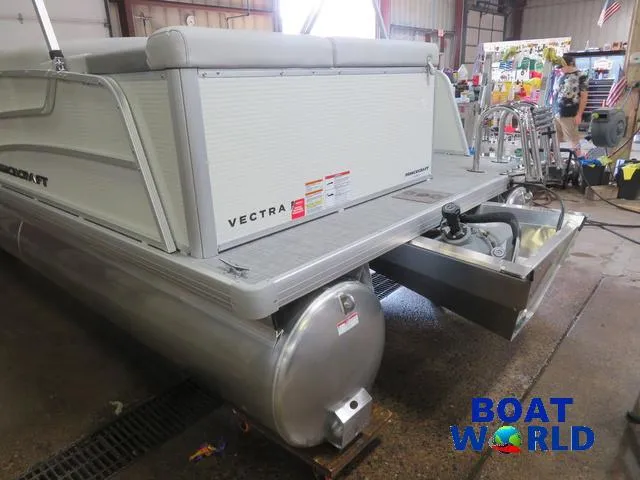 Slide: The Image of 2025 Princecraft Vectra 21 Cruise Lounge Pontoon with Mercury 4-Stroke engine in showroom. - 29