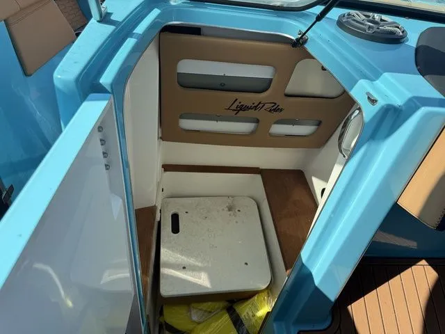 Slide: The Image of MasterCraft X26 2021 - 17