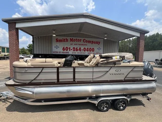 The Image of Veranda VR22RC 2025 - 1