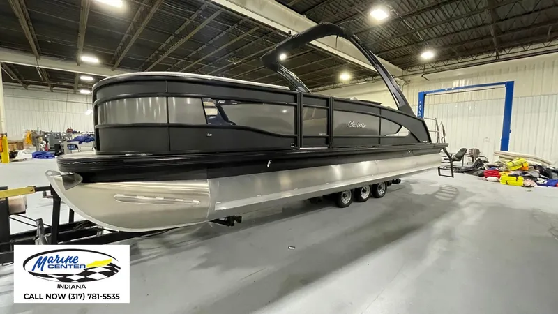 Slide: The Image of Barletta LUSSO 25UEA 2025 - 16