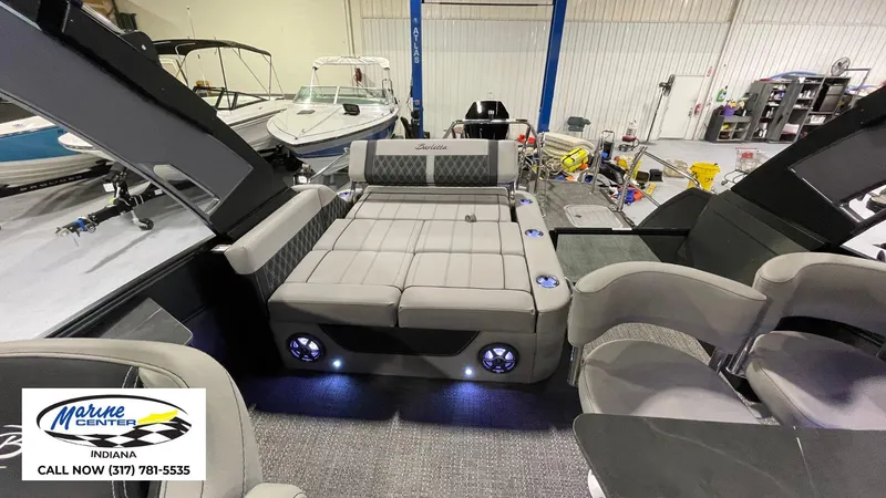 Slide: The Image of Barletta LUSSO 25UEA 2025 - 35