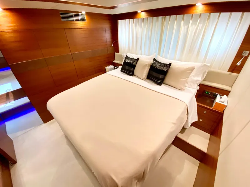 Slide: The Image of Dyna 52 2014 - 56