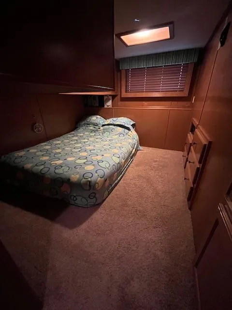 Slide: The Image of Funtime Houseboat 2009 - 12