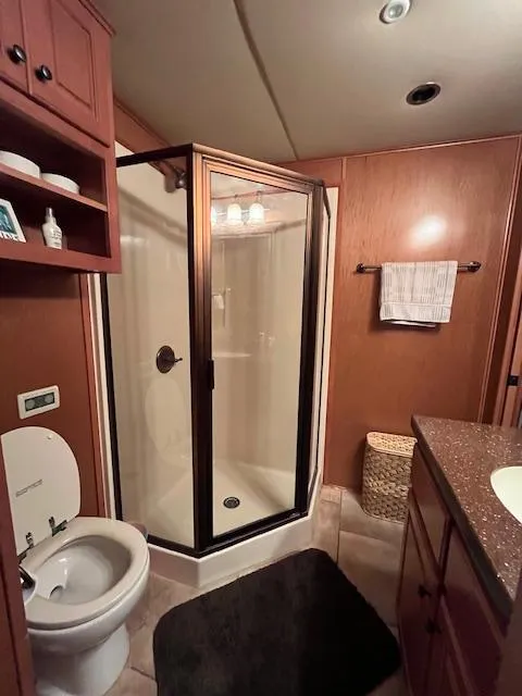 Slide: The Image of Funtime Houseboat 2009 - 15