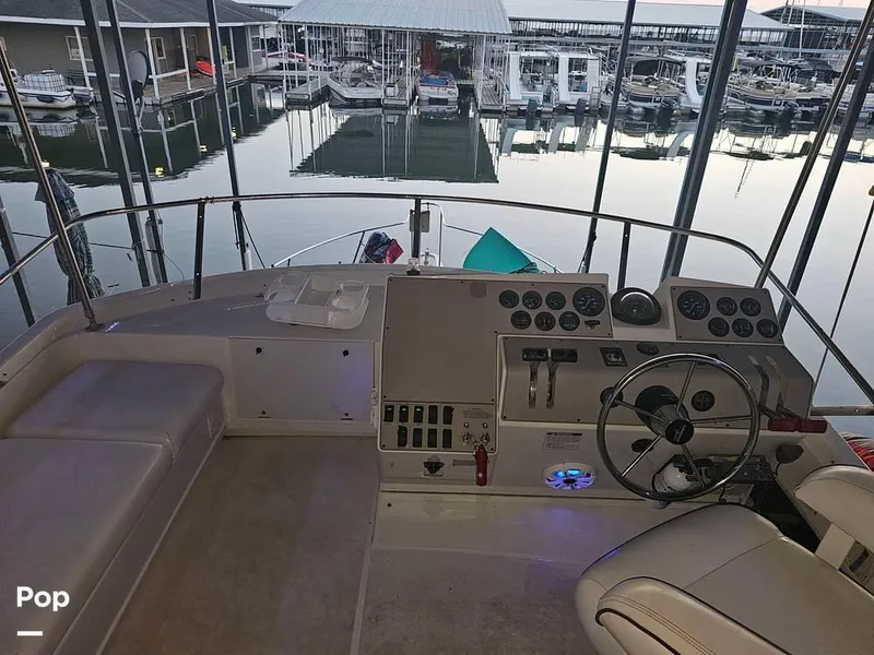 Slide: The Image of 1996 Carver 325 for sale in Perry, KS - 3