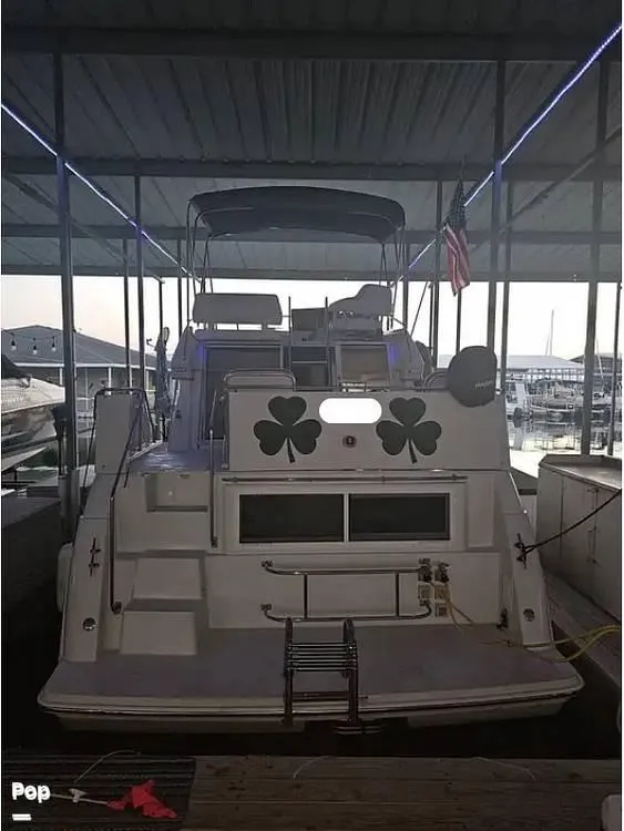 Slide: The Image of 1996 Carver 325 for sale in Perry, KS - 9