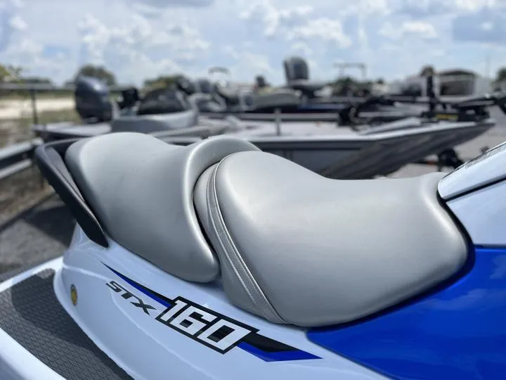 Slide: The Image of Kawasaki Jetski STX 160 2024 - 10