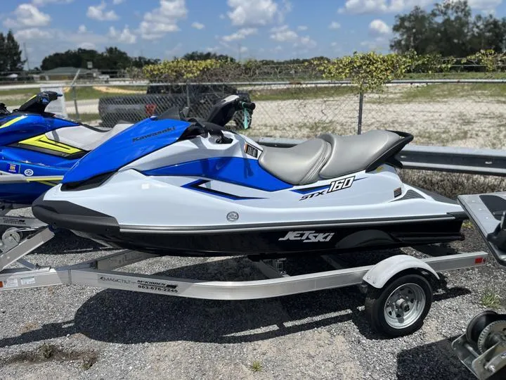 Slide: The Image of Kawasaki Jetski STX 160 2024 - 3