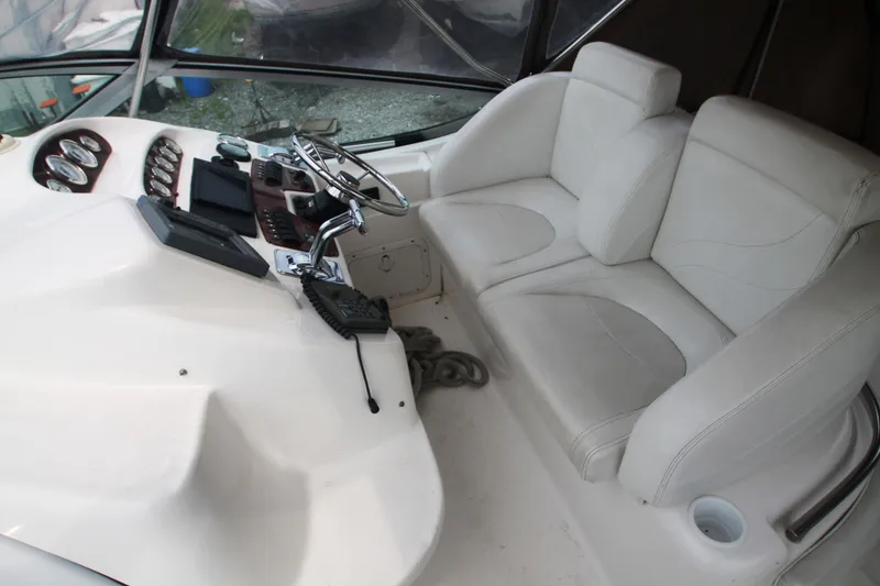 Slide: The Image of Helm Seating - 27