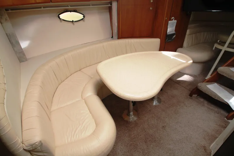 Slide: The Image of Salon Table - 39