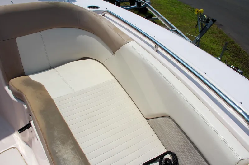 Slide: The Image of Grady-White Freedom 307 2014 - 59