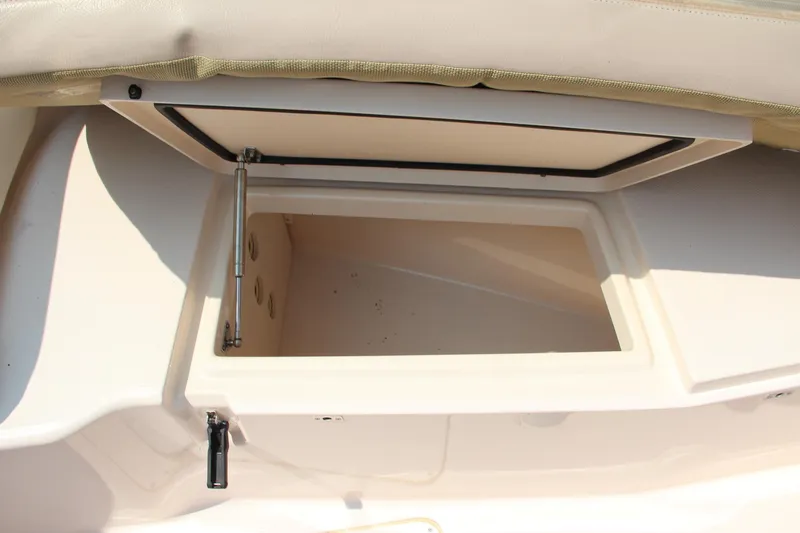 Slide: The Image of Grady-White Freedom 307 2014 - 60