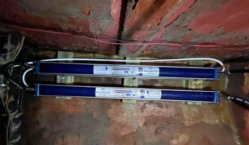 Slide: The Image of Seawater Pro water flow system in 1978 Islander Freeport 41 Ketch. - 39