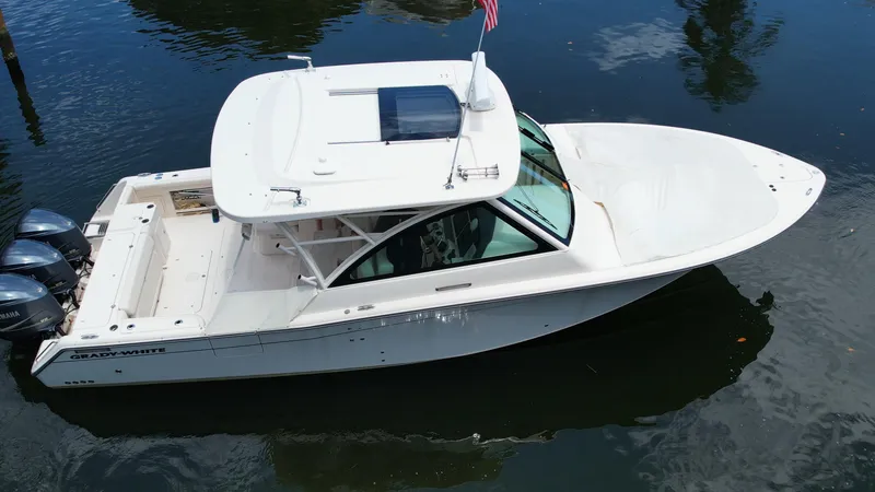 Slide: The Image of Grady-White Freedom 375 2017 - 57