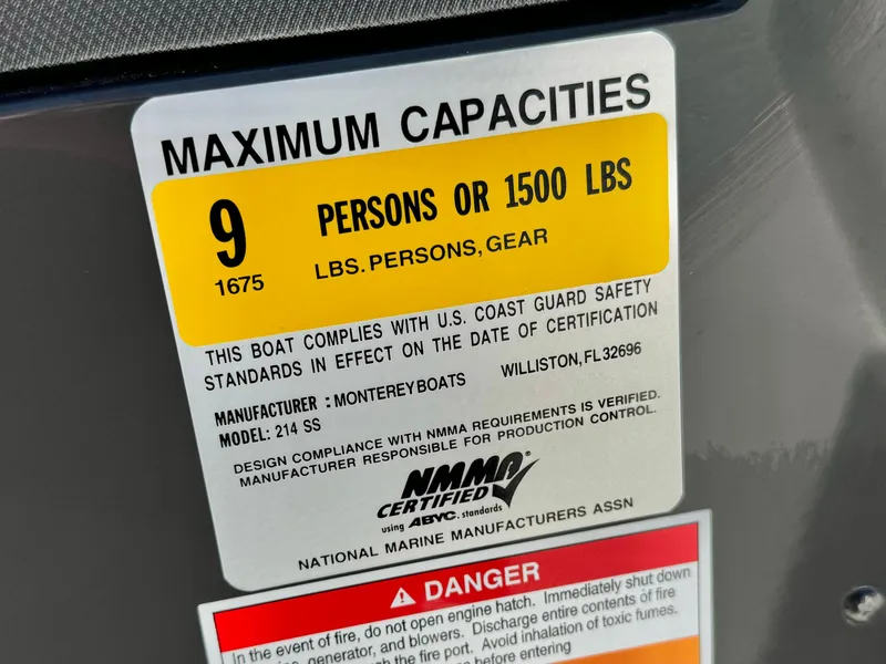 Slide: The Image of Maximum capacity label for 2013 Monterey 214 SS boat, 9 persons or 1500 lbs. - 29