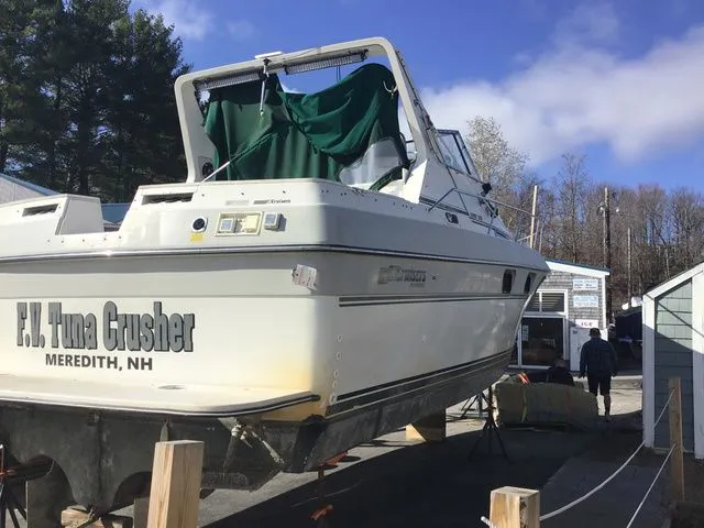 Slide: The Image of Cruisers Yachts Cruiser 3370 Esprit 1989 - 14