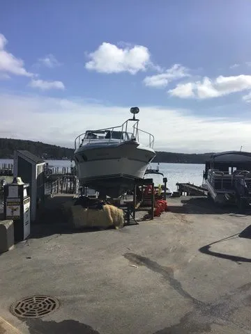 Slide: The Image of Cruisers Yachts Cruiser 3370 Esprit 1989 - 16