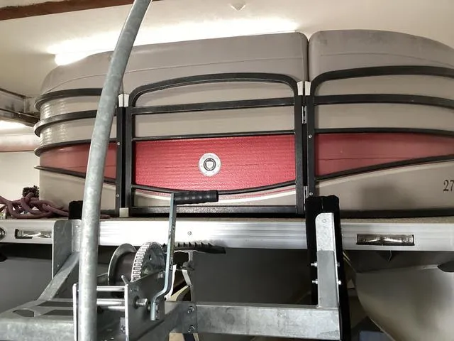 Slide: The Image of Premier Intrigue 275 RE Pontoon Boat 2010 - 16