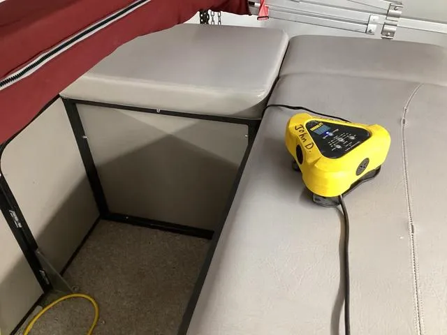 Slide: The Image of Premier Intrigue 275 RE Pontoon Boat 2010 - 23