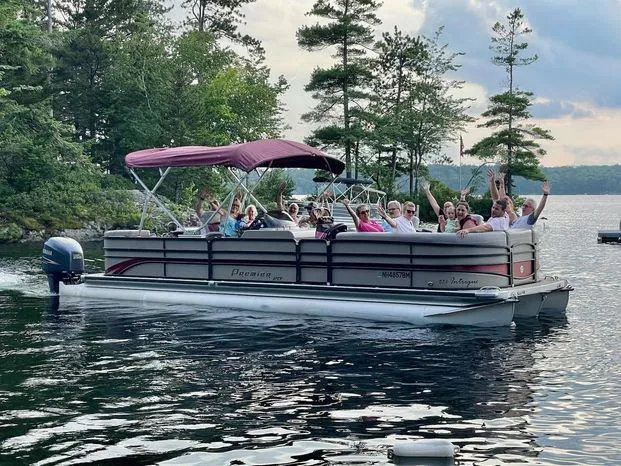 Slide: The Image of Premier Intrigue 275 RE Pontoon Boat 2010 - 3