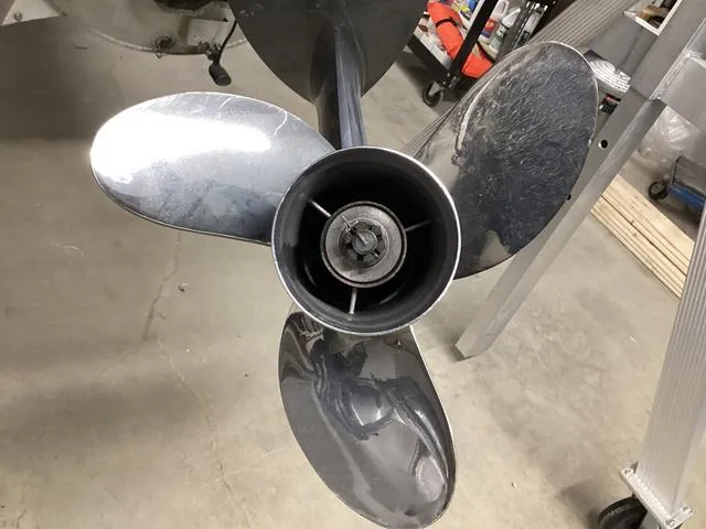 Slide: The Image of Premier Intrigue 275 RE Pontoon Boat 2010 - 4