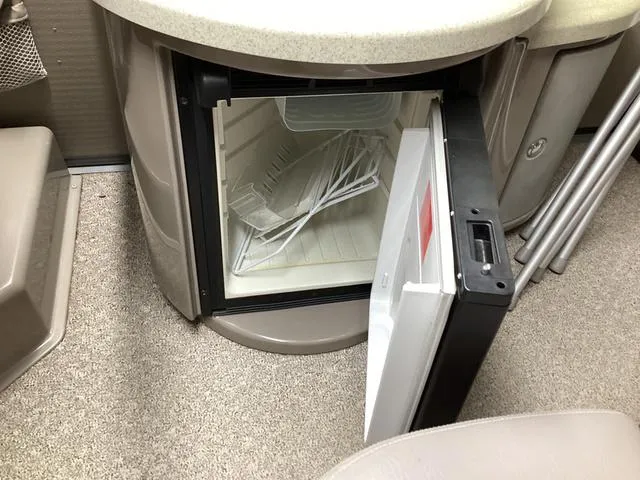 Slide: The Image of Premier Intrigue 275 RE Pontoon Boat 2010 - 46