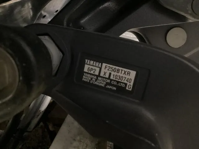 Slide: The Image of Premier Intrigue 275 RE Pontoon Boat 2010 - 49