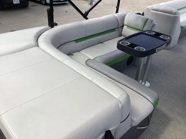 Slide: The Image of Godfrey Sweetwater 2386 C 2019 - 11