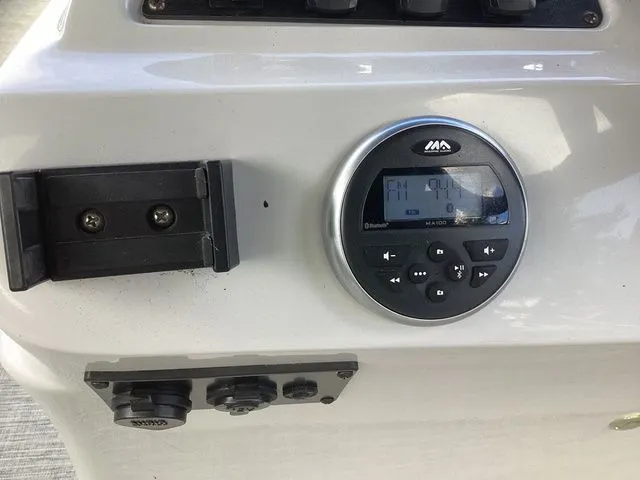 Slide: The Image of Godfrey Sweetwater 2386 C 2019 - 25