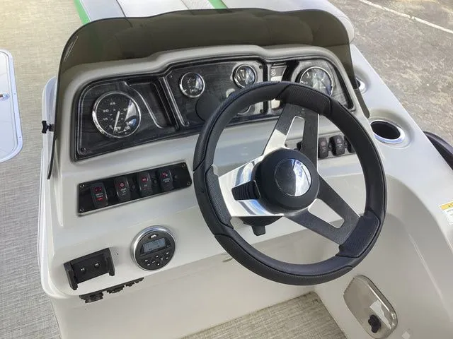 Slide: The Image of Godfrey Sweetwater 2386 C 2019 - 31