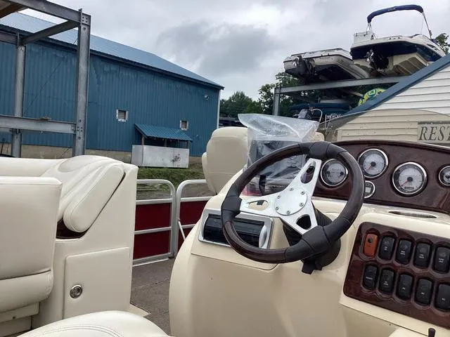 Slide: The Image of Godfrey Aqua Patio 240 2010 - 9