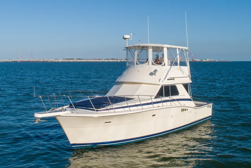 Slide: The Image of Chris-Craft 422 Commander 1986 - 2