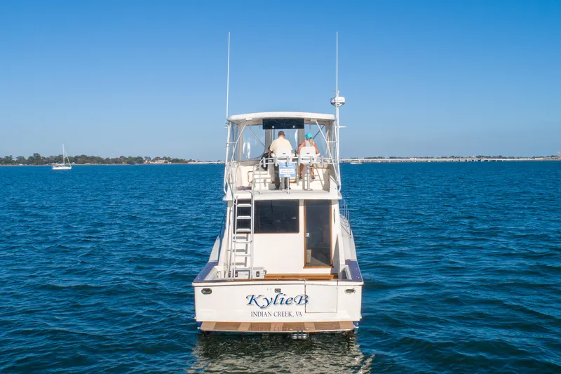 Slide: The Image of Chris-Craft 422 Commander 1986 - 7