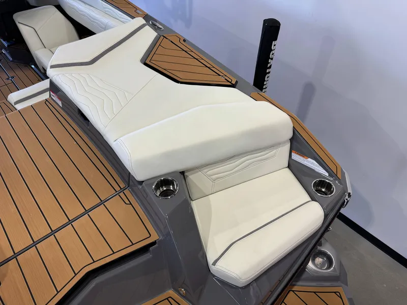 Slide: The Image of Nautique Super Air Nautique G23 2025 - 12